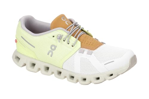 Image of On Women's Cloud 5 Sneakers