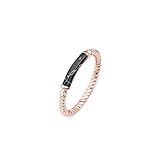 DAMENRING EDELSTAHL & ROSEGOLD: Dieser Ring für Damen besteht aus hochwertigem Edelstahl, der im IP-Verfahren mit Rosegold vergoldet wurde.