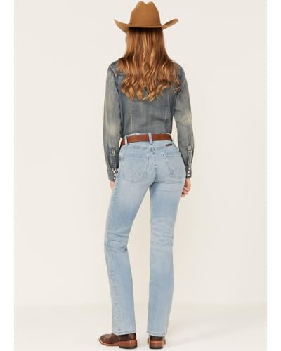 Wrangler Women's Light Wash Mid Rise Willow Diane Ultimate Riding Straight Jeans Blue3
