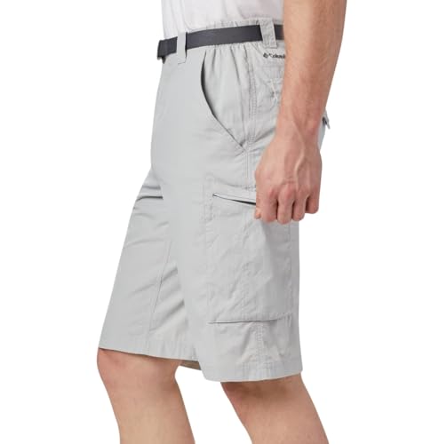 Image of Columbia Men's Regular Fit Shorts (AM4723 Cypress Heather Camo Print 40)