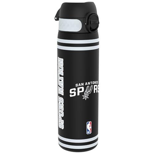 ion8 NBA San Antonio Spurs Botella Agua, 500ml, a Prueba de Fugas, Fácil de Abrir, Cerradura Segura, Apta para Lavavajillas, Sin BPA, Asa de Transporte, Fácil de Limpiar, Neutro en Carbono