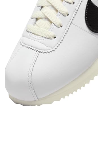 Image of Nike Women Lace Up Running Shoes