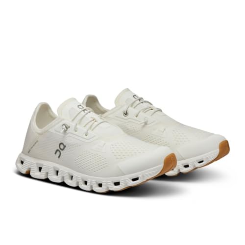 Image of On Women's Cloud 5 Sneakers