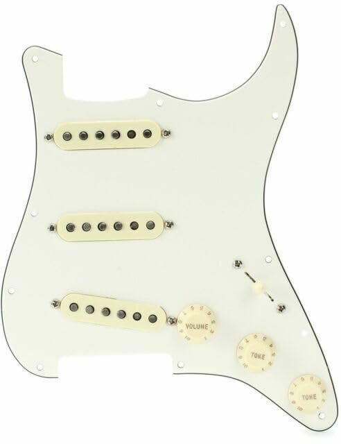 Fender Stratocaster Pre-Wired SSSピックガード Pre-Wired Strat Pickguard, Original '57/'62 SSS, Parchment 11 Hole