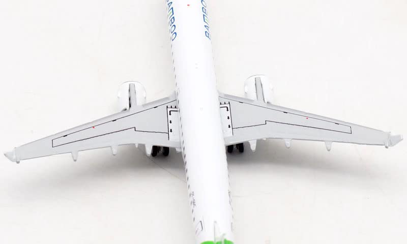 Amazon | JC Wings 1:400 完成品 for Bamboo Airways EMB190-200LR OY
