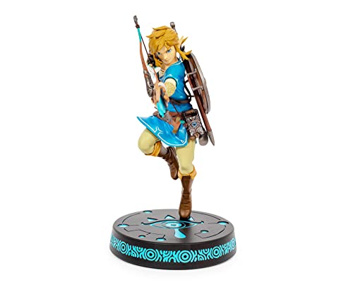 Dark Horse Comics Painted The Legend of Zelda Video Breath of the Wild Game Collectible 3D Figurine Statue Toy with Detailed Base