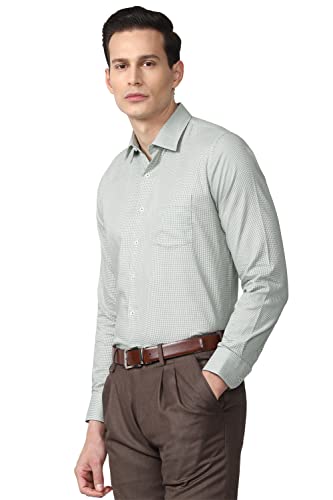 Image of Van Heusen Men Cotton Solid Slim Fit Formal Shirt
