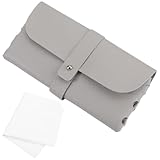 Cuir PVC souple: Notre étui à lunettes est fabriqué en cuir PVC de qualité supérieure, assurant douceur et toucher confortable. Il protège efficacement vos lunettes de soleil des rayures. Il résiste à la déformation ou à la casse. Et la surface en cuir lisse ajoutera une texture unique à votre étui à lunettes de soleil