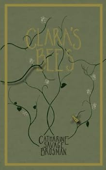 Paperback Clara's Bees Book