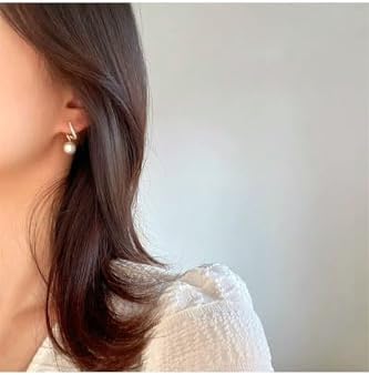 Gerçek İnci Detaylı Altın Kaplama Kadın Küpe – 2 cm Minimal & Şık Tasarım, Hipoalerjenik, Günlük & Özel Gün Takısı - Görsel 3