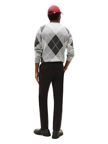 Image of Tommy Hilfiger Men's Stretch Cotton Chino Pants in Slim Fit