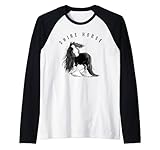 Diseño Shire Horse para niños, niñas, niños, mujeres y hombres con humor. Dibujo de caballos para jinetes, amantes de los caballos, jinetes de ocio, fanáticos de sangre fría y amigos de los carruajes. Encuentre diferentes Caballos de Comarca en nuestra