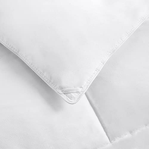 Image of Amazon Basics White Down Alternative Comforter and Duvet Insert with Corner Tabs, Machine Washable, Full /Queen, All-Season