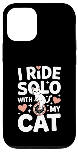 I Ride Solo With My Cat Funny Cat Lover ���[���A �X�}�z�P�[�X iPhone 12/12 Pro �p