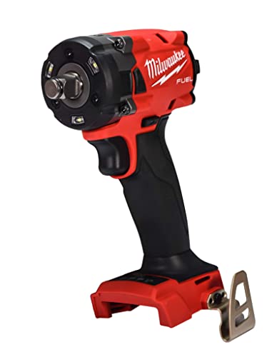 M18 Fuel™ 1/2 Compact Impact Wrench W/ Friction Ring Kit #TOP3