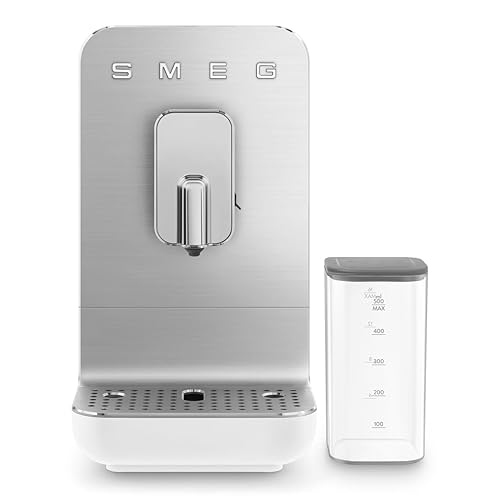 Smeg BCC13WHMUK Bean to Cup Coffee Machine with an Integrated Milk System 1.4L 1350W Matte White