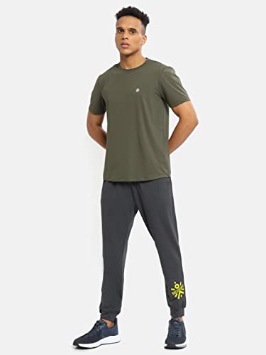 Image of CULT Solid Active Tshirt with Logo