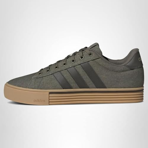 Adidas Men's Daily 4.0, Olive Strata/Shadow Olive/Gum, 8.5