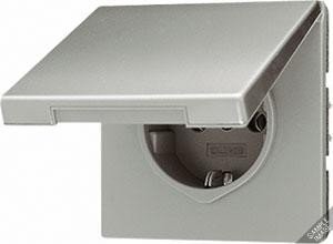 Prise Schuko JUNG ME1520KIKLC le confort d'un clapet en cuisine