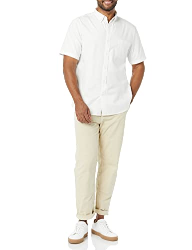 Amazon Essentials Men's Slim-Fit Short Sleeve Stretch Oxford Shirt with Pocket3