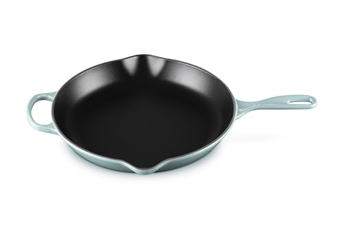 Le Creuset Enameled Cast Iron Signature Round Skillet, 11.75", Sea Salt by Le Creuset - Used condition - US$201.10