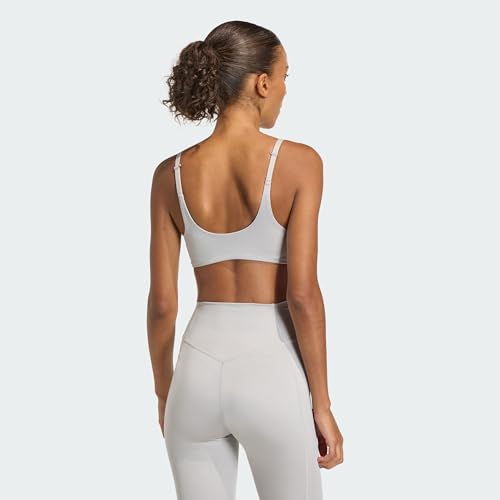 Sujetador de entrenamiento adidas para yoga y pilates: estilo brillante de bajo impacto para mujer 6