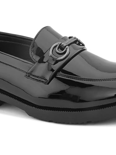 Image of STANPHORD Mens Loafers Textured Formal Slipon Loafers with Metal Accent for Party & Formal Occasion