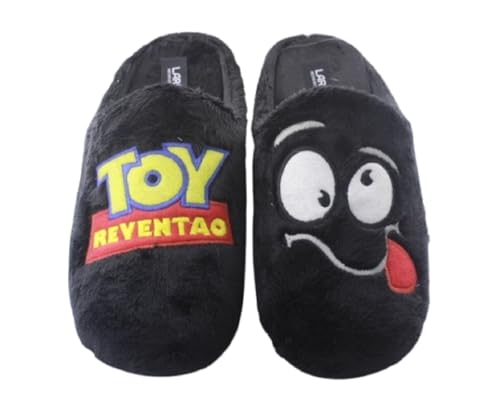Ya en mundofriki.es: LARES - Zapatillas Casa para Hombre. Dibujo Comic TOY Reventao Suela Goma. Color: Negro Talla: 43