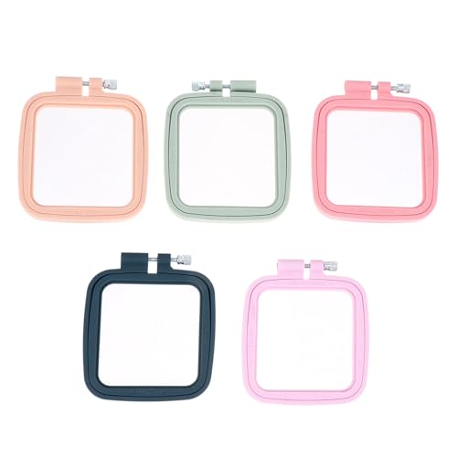 Aros de bordado cuadrados para crear manualidades de punto de cruz en tardes creativas de verano