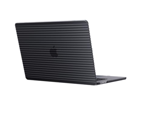 Coque MacBook Air 15 2023 Tech21 idéale pour travailler au café en sécurité