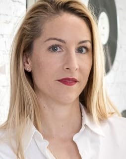 955: When It’s Time to Raise Your Hand | Lauren StClair, CFO, NerdWallet Podcast Por arte de portada
