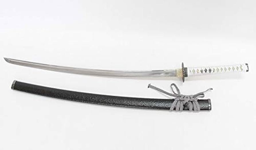 Amazon | 模造刀 刀匠シリーズ 菊一文字 則宗 大刀 刃紋入り刀身