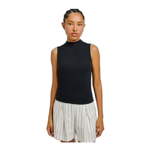 Regata Básica Feminina Em Malha Canelada Gola Alta