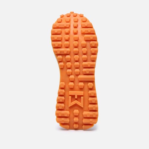 Image of The NSJ358 is a Modern Sneaker Made of Leather, It has a Sporty Made by a Stylish Design for Outstanding Look.Durability and Comfort.