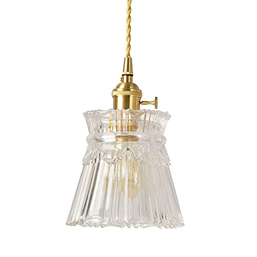 Table à manger transparente pour illuminer un salon sombre