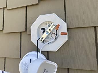 iMBAPrice 8141-1 Vertical Siding Lamp Octagon Mounting Kit with Built-in Box for 1/2 Inch (0.5") Outdoor Vertical Siding LAP