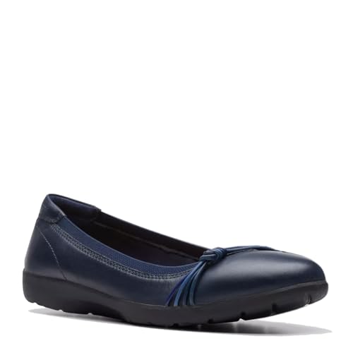 Image of Clarks Women's Meadow Rae