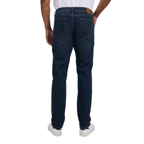 IZOD Men’s Straight Fit Classic 5-Pocket Style Jean3