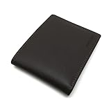[ CARACTERÍSTICAS ]: Diseños clásicos, casuales, modernos, innovadores. Sabemos que cada hombre es diferente, también sus gustos lo son. Composición exterior: Piel de Vacuno. Composición interior: Piel de Ovino. Capacidad para 9 tarjetas. Medidas: 8,8 x 10,8 cms aprox.