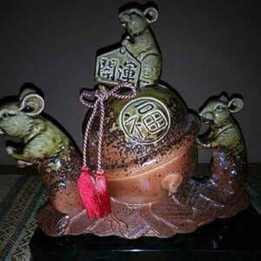 ネズミと金運福袋陶器装飾品 開運 干支の置物 ネズミ ねずみ 置物 干支 かわいい 風水 縁起物