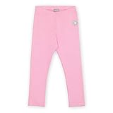 Mit viel Liebe zum Detail, einem unverwechselbaren Design, bequemer Passform und hochwertigen Materialien - so überzeugt die Baby- und Kindermode von sigikid. Mode, die Spaß macht und gern von Kindern getragen wird; Lieblingsstücke zum Kuscheln, Toben und Spielen