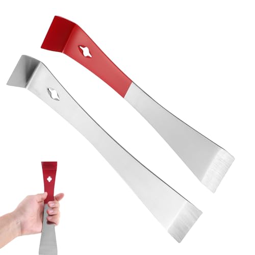 How to lift a manhole cover How to lift a manhole cover