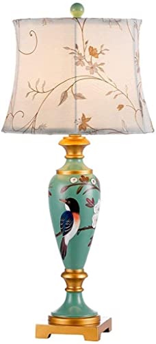 Romantique lampe de lecture pour chambre : créez une ambiance feutrée avec ce style rétro