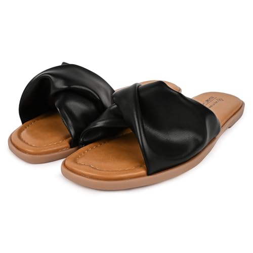 Image of Call It Spring Women's Black Flat sandals