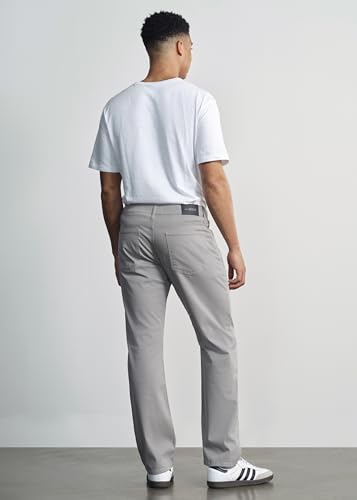 Roam Men's Mid Rise Relaxed Straight Leg Pants4