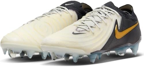nike boots football white