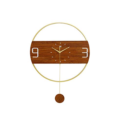 Horloge murale nordique pour sublimer un mur vide avec simplicité