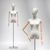 Matériau de Haute Qualité: Le corps du mannequin est constitué d'un noyau en plastique résistant, recouvert d'une couche de polystyrène et de lin. Il offre ainsi un aspect soigné et soigné.