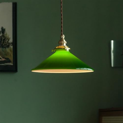 Suspension en verre vert rétro pour illuminer une salle à manger