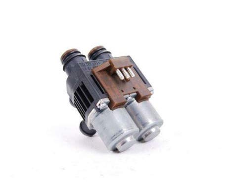 MB E W210 Double Water Valve A0018307884 NEW GENUINE : Amazon.co 